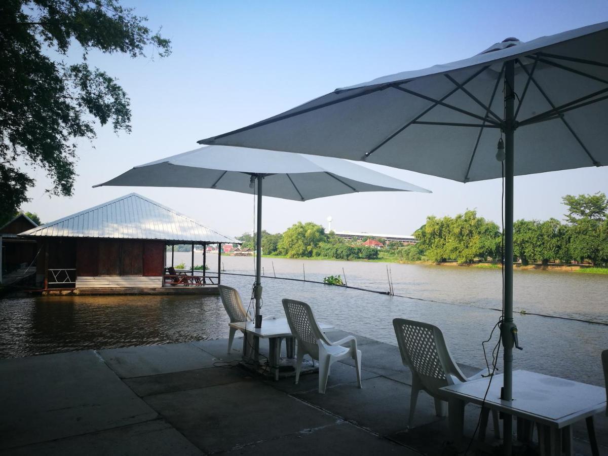 River Marina Resort Утай Тани Екстериор снимка